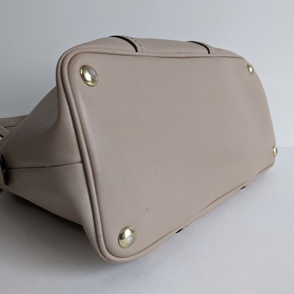 Coach Genuine Leather Cora Dome Satchel Top Handle Zippered Taupe Beige - Picture 14 of 15